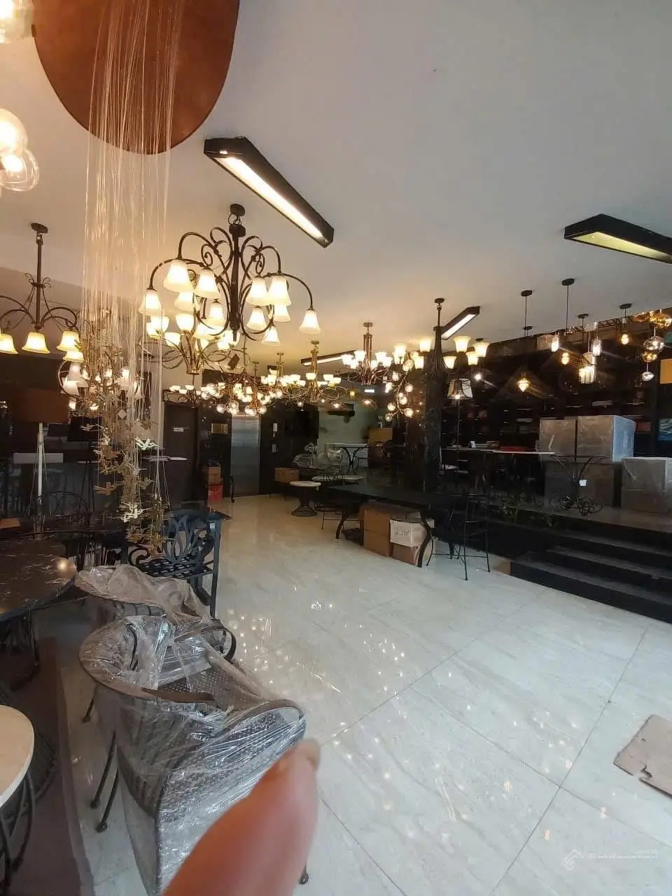 Bán Nhà Mặt Phố Đường Âu Cơ, 150 tỷ, 155 m2, Giá ưu đãi, đẹp, nhiều tiện ích