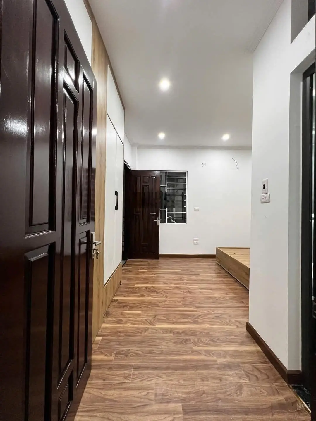 Bán nhà lô góc đại từ ,hoàng mai 35m giá 6,5 gần phố.