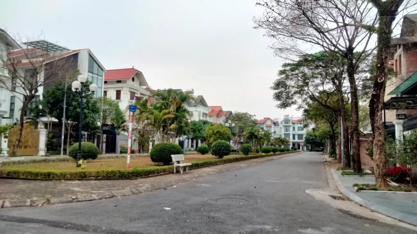 Bán Biệt thự Việt Hưng mặt vườn hoa 250m2 MT 10m an sinh đỉnh