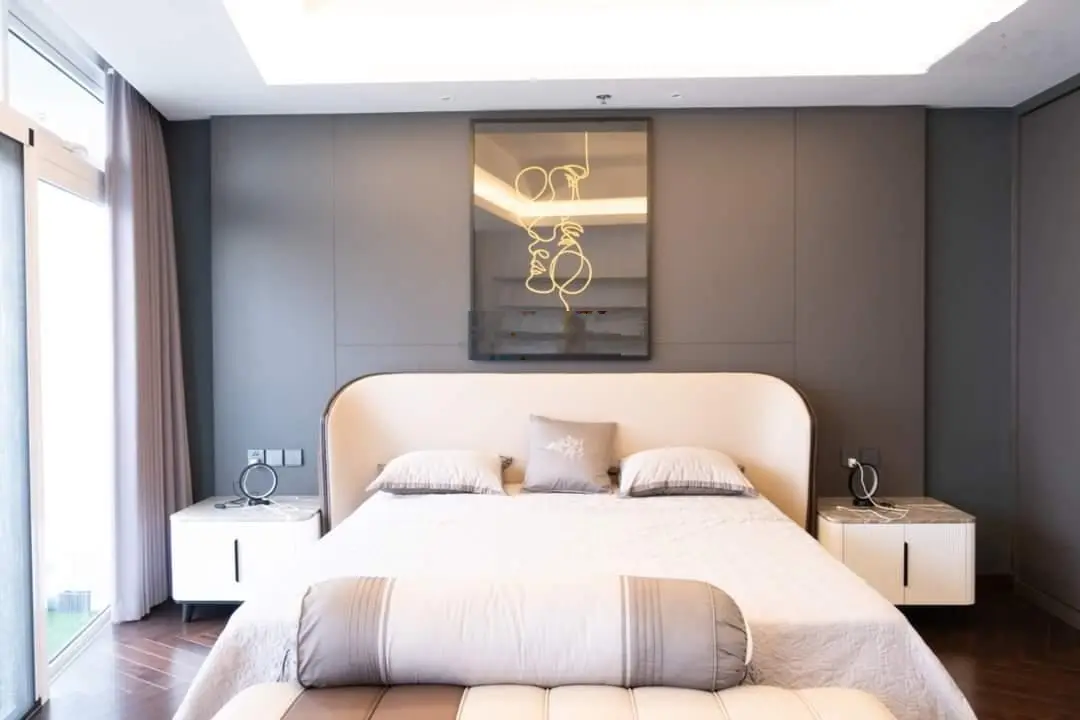 Bán căn góc tầng cao 2mt view trực diện Sông Hàn - AZURA ngay sát VinCom