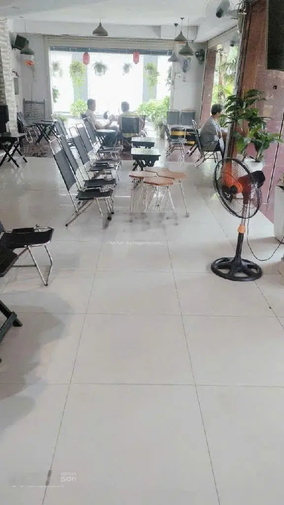 Chỉ với 18 tỷ đã có mặt tiền kinh doanh ngay góc ngã tư khu VIP Vườn Lài, Tân Phú, 82m2 nhà 4 tầng