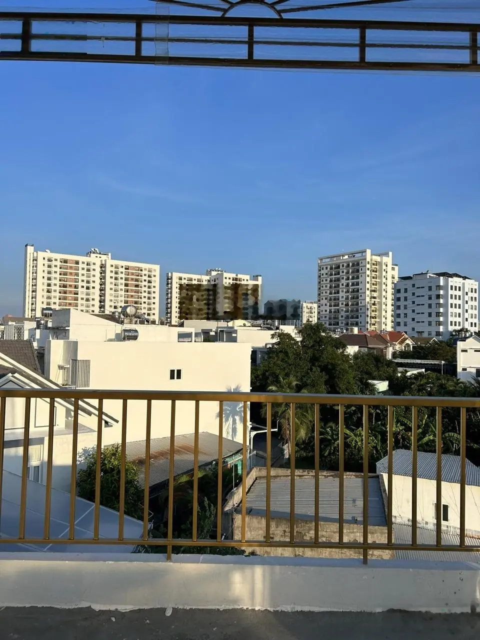 Bán nhà đẹp 3 tầng khu Vĩnh Điềm Trung, hẻm rộng ô tô rất gần đường 23/10 xã Vĩnh Hiệp, Nha Trang