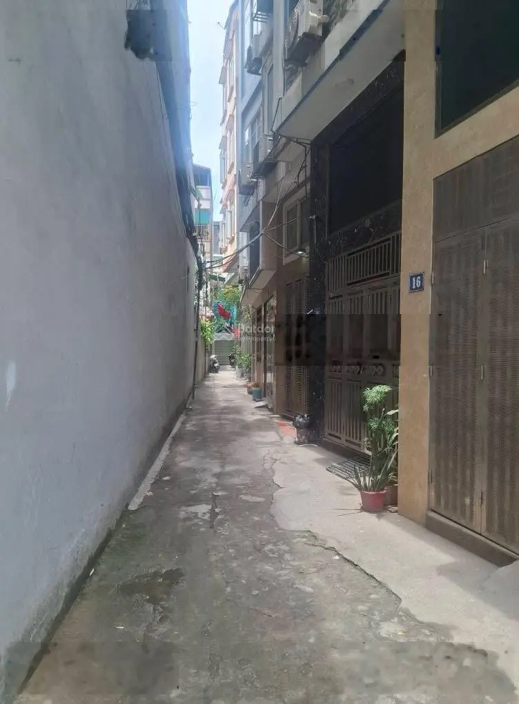 Hiếm kim giang thanh trì hoàng mai hà nội 43m2 5 tầng MT 3.2m2 giá 7.65 tỷ nhà mới đẹp
