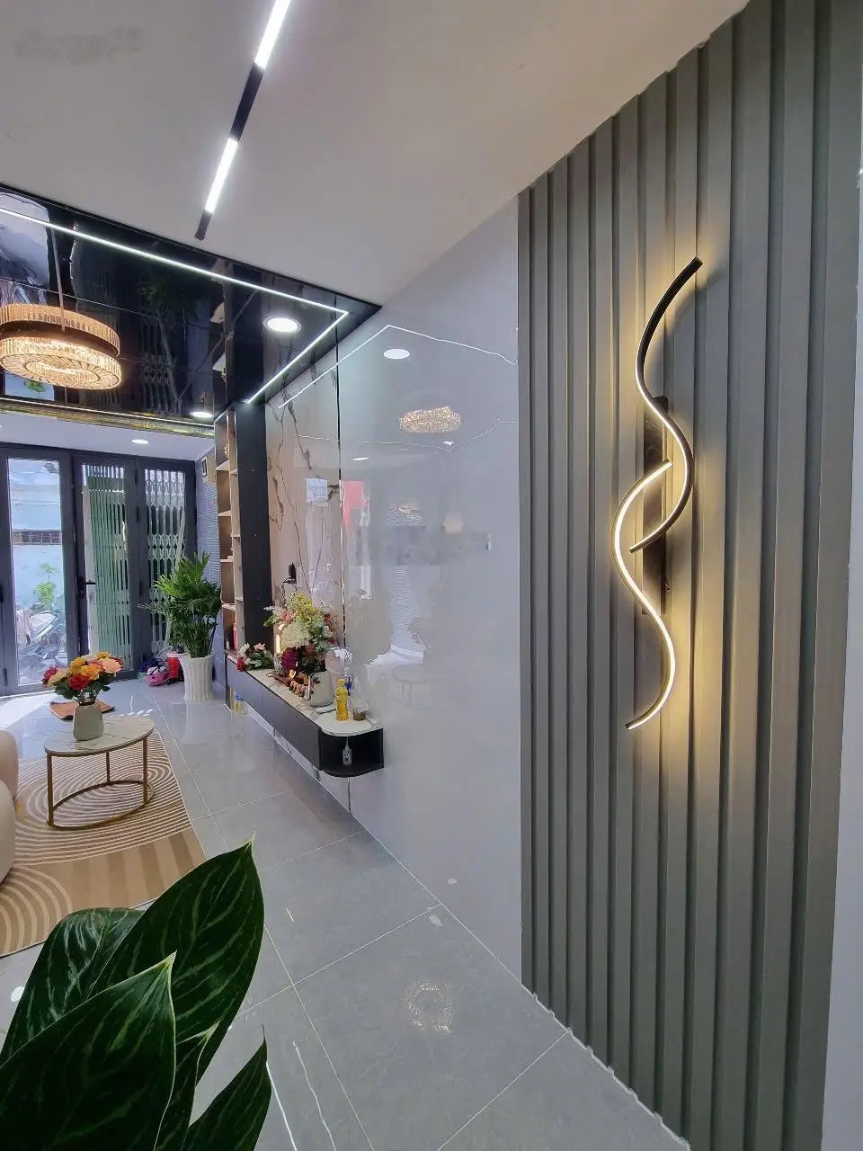 Siêu phẩm mini nhà đường 8, Tam Bình. Thủ Đức Đường xe tải vào tận trước nhà, cách MT tầm 30m 3PN