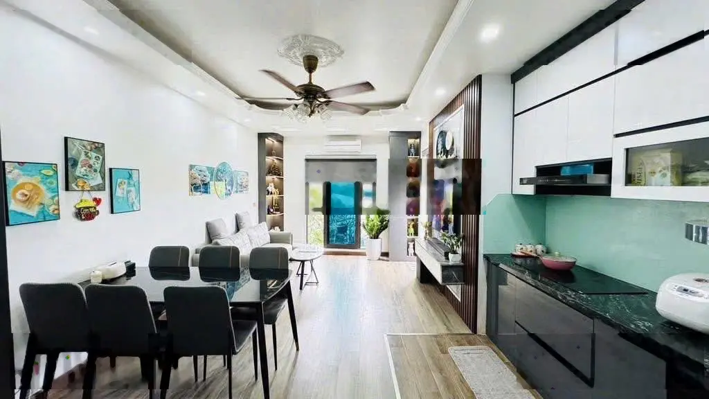 Bán nhà phân lô Hàm Nghi, Nam Từ Liêm. DT 36m2* 5 Tầng* MT đẹp. Ngõ thông* Gần phố* LH 0777321668