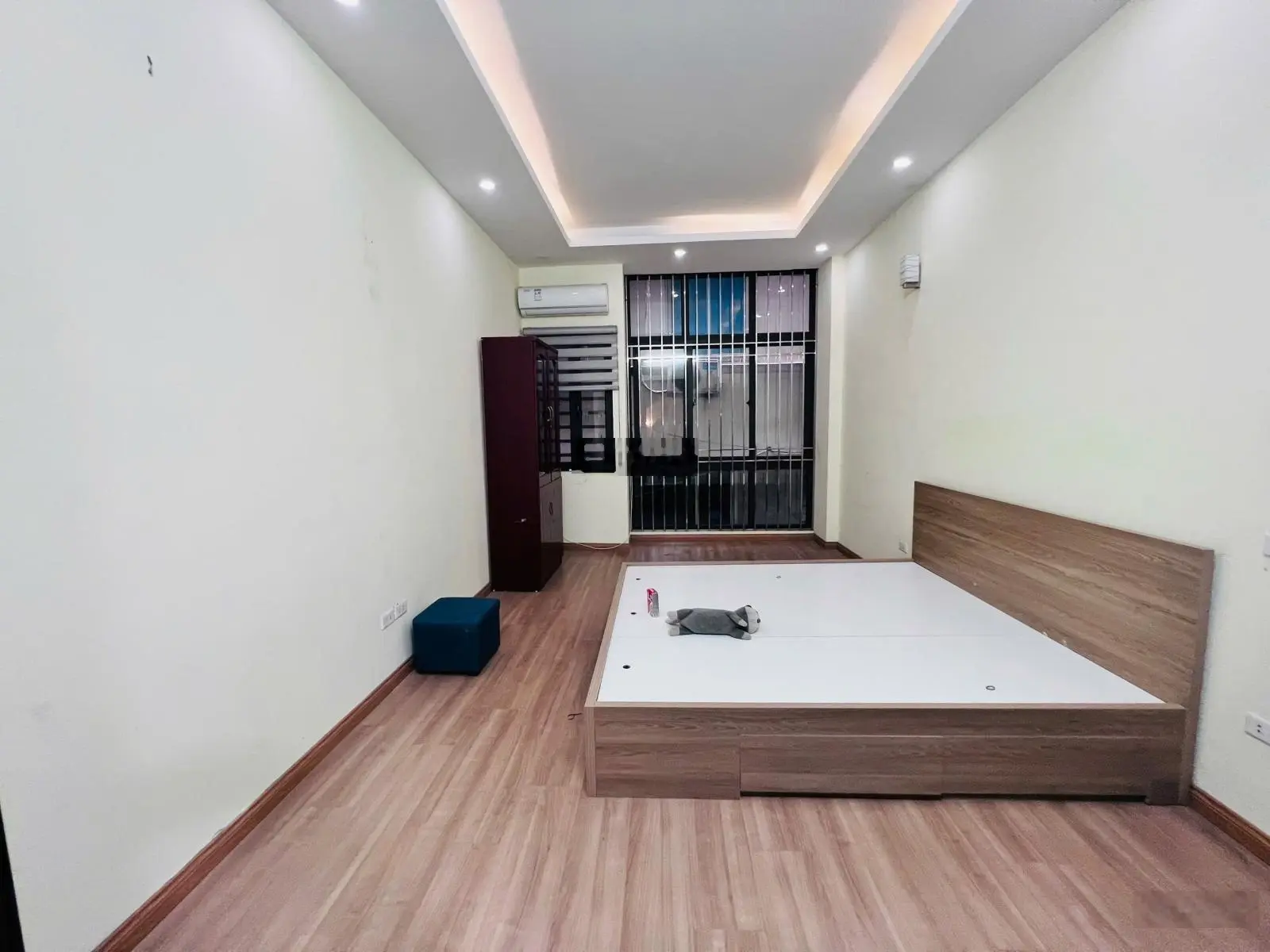 Bán nhà Mỹ Đình 30m ra phố - 5T - ở ngay - giá bán nhanh - chủ thiện trí