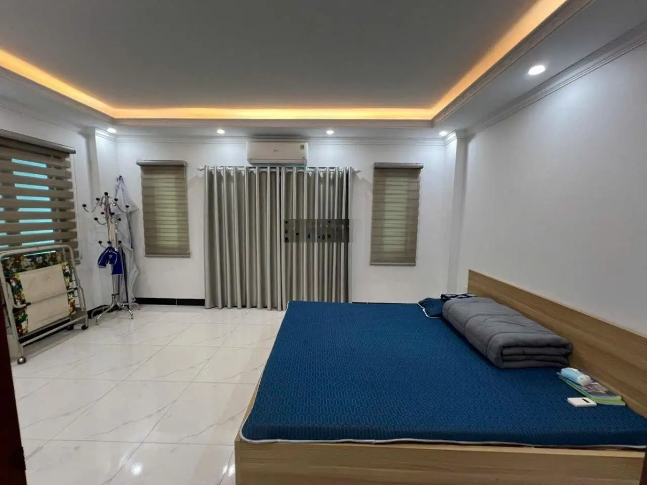 Diện tích 36m2 - mặt tiền cực rộng 6.3m, 5 Tầng, Nội thất nhập khẩu, nhỉnh 5 Tỷ, Xuân Phương