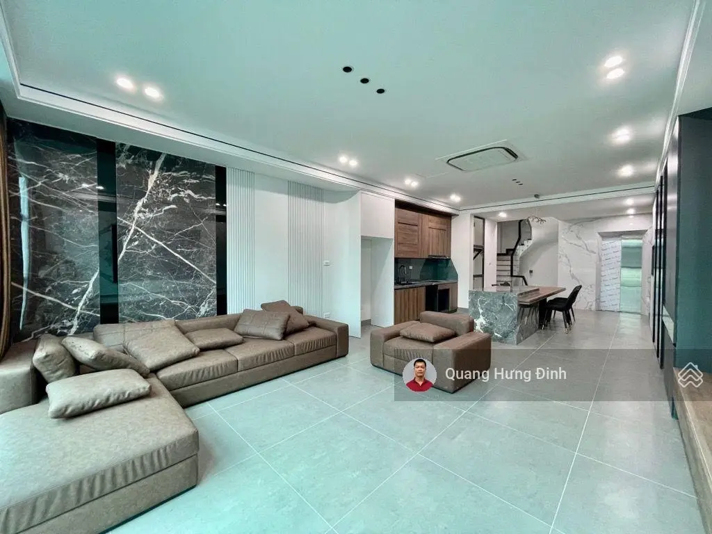 Bán liền kề La Casta Văn Phú 75m2x5T giá 17 tỷ VND tại Hà Đông
