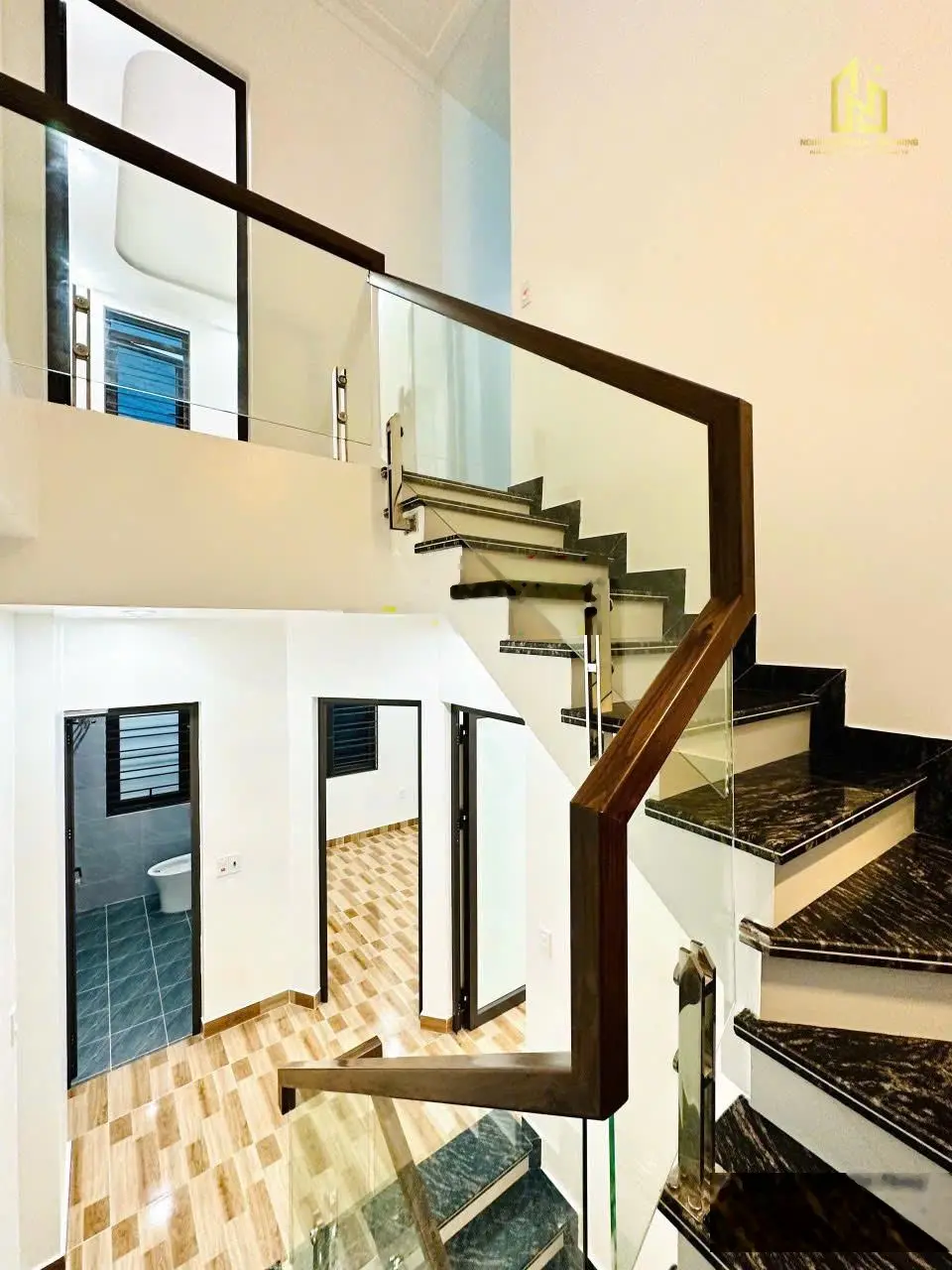 Nhà mặt ngõ thông phố Tô Hiệu xây mới độc lập 3 tầng, thuận tiện kinh doanh