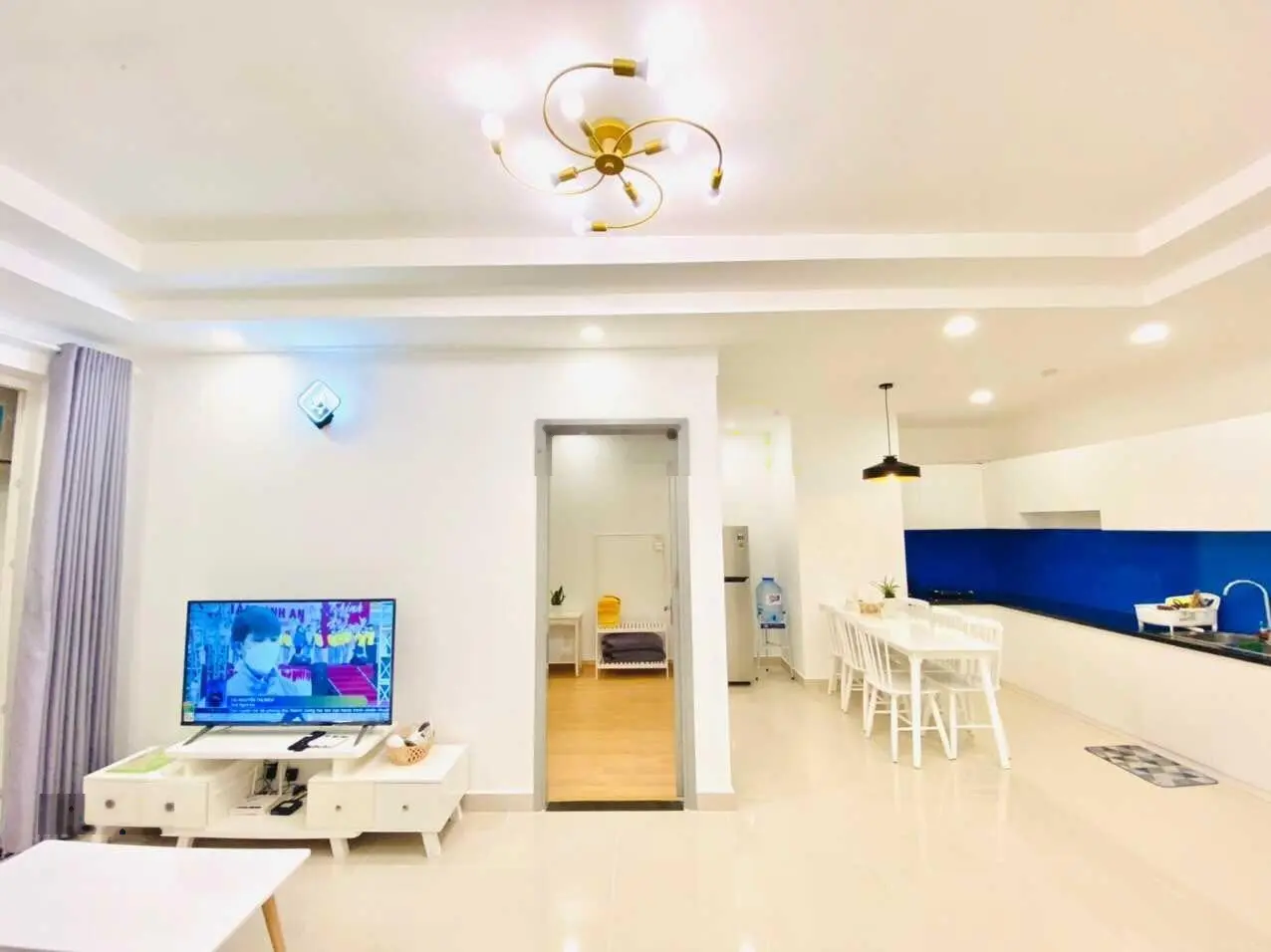 Chuyển nhượng 2 căn hộ Melody 2 phòng ngủ giá tốt chỉ 2.5 tỷ - Em Tiên chuyên Melody
