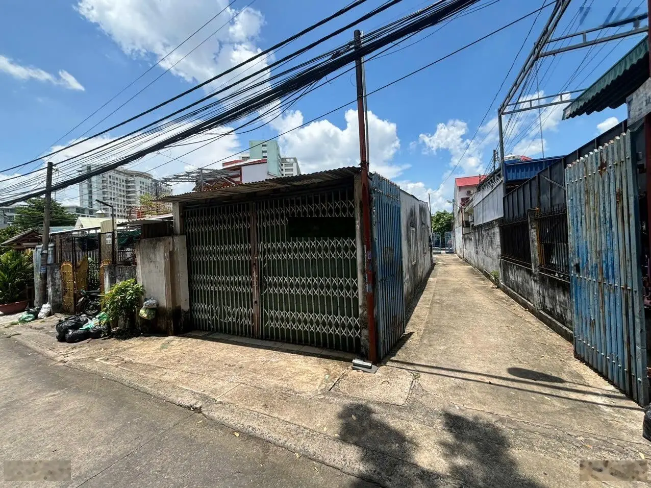 Bán nhà cấp 4 củ Đường Kha Vạn Cân, Linh Tây - 95m2 - giá 4,8 tỷ TL