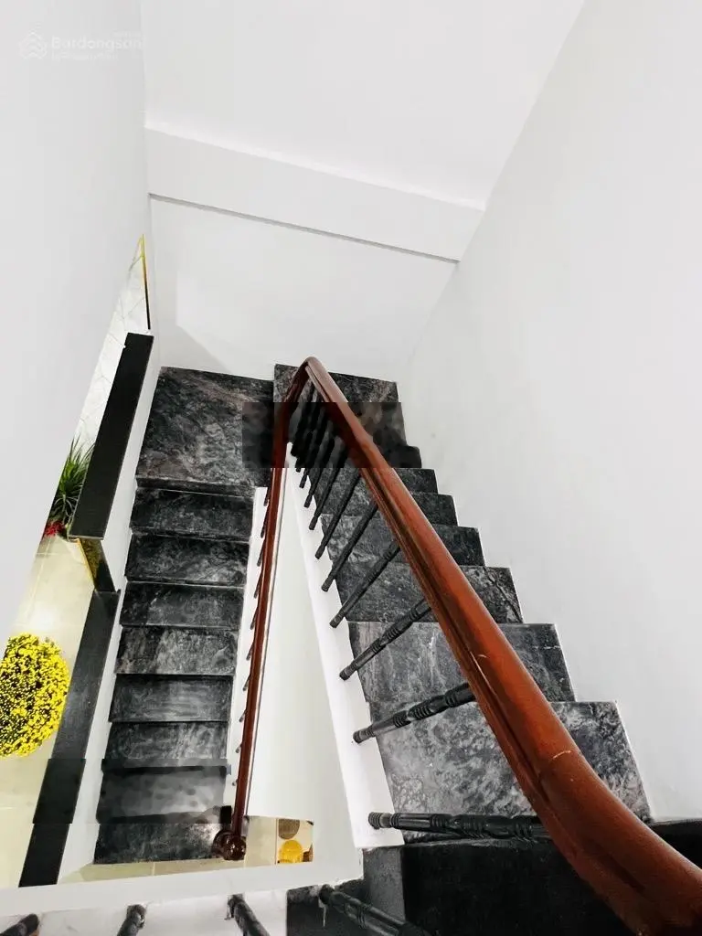 Nhà 2 tầng Nguyễn Phúc Chu Tân Bình, 4x13, đường 12m, SHR, chỉ 7 tỷ