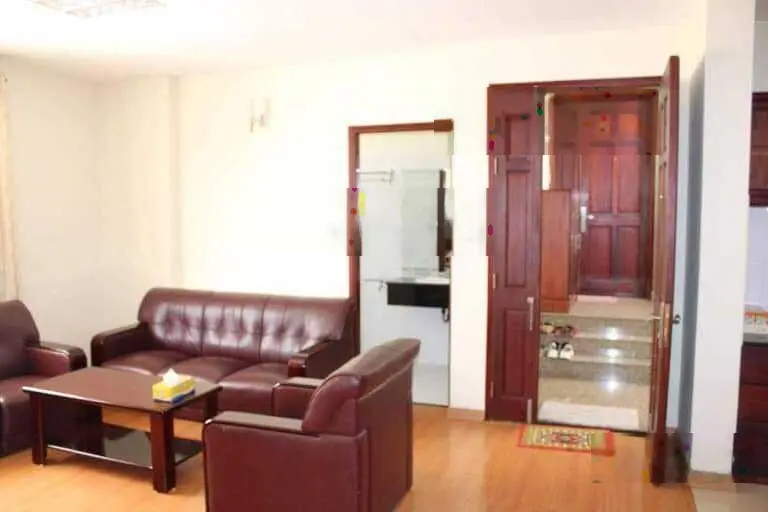 Bán tòa CHDV 5 tầng gần ĐH Văn Hóa, DT 274m2, Pháp lý chuẩn