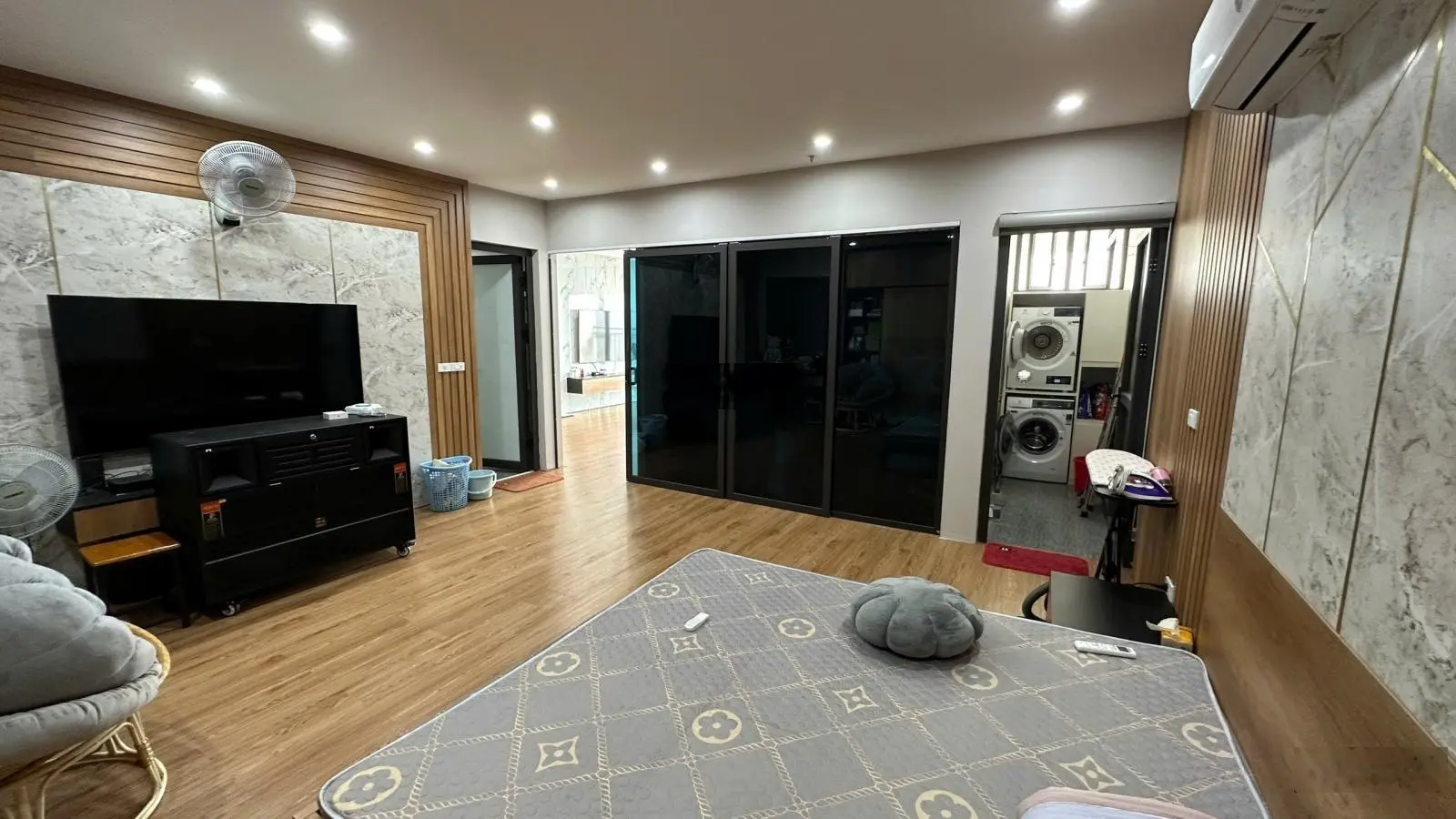 Chủ Cần tiền bán gấp 2 căn nối thông 144,6m2 toà nhà Thành Công Tower Lý Thái Tổ TP Thái Bình