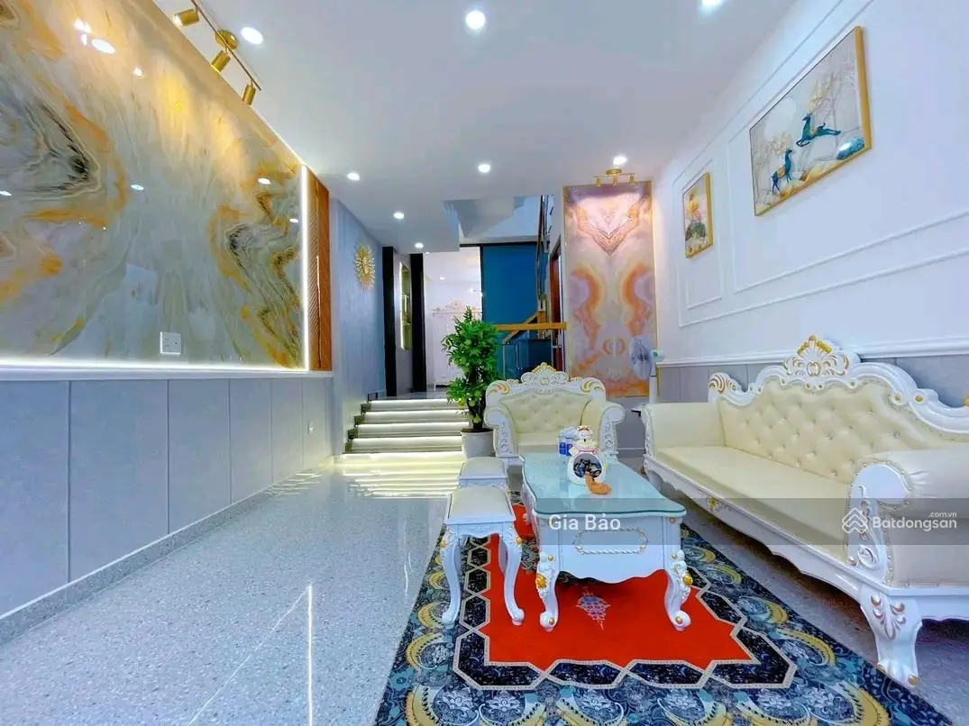 Hạ giá nhà 82m2 Đường Trần Quốc Thảo phường 14 quận 3. Có hợp đồng thuê 30tr/tháng