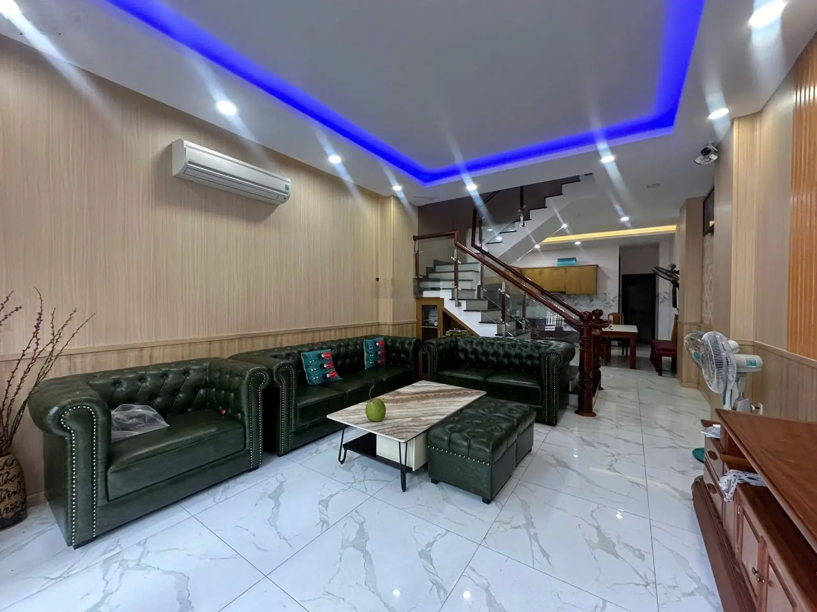 Căn Nhà 3 Tầng Ở Phước Long Nha Trang, Gần Biển Mà Giá Lại Rẻ