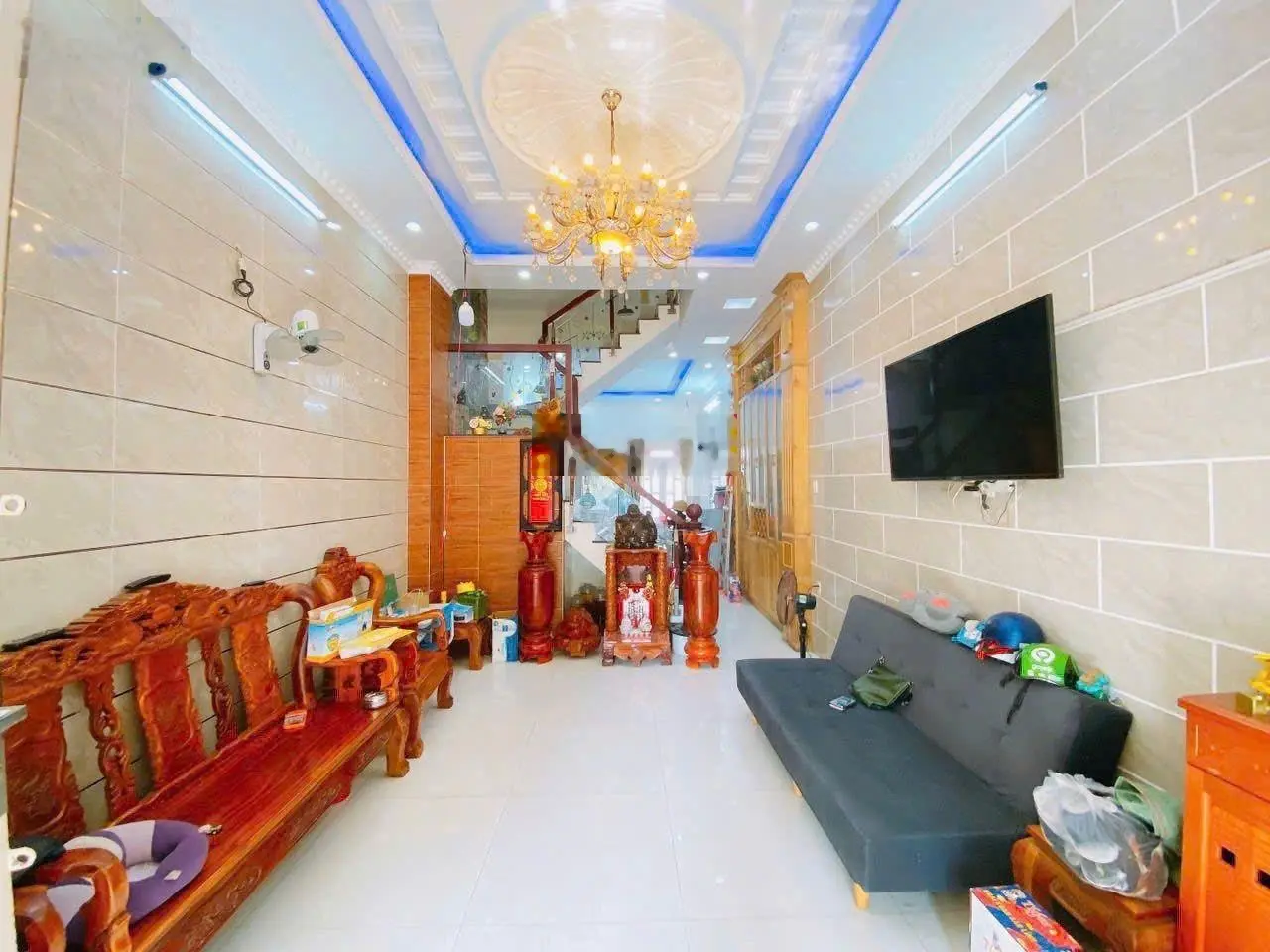 Bình Tân Hẻm 413 Lê Văn Quới nhà hẻm 2 mặt tiền trước sau 4 lầu xe hơi tới cửa giá 6,2 tỷ TL mạnh