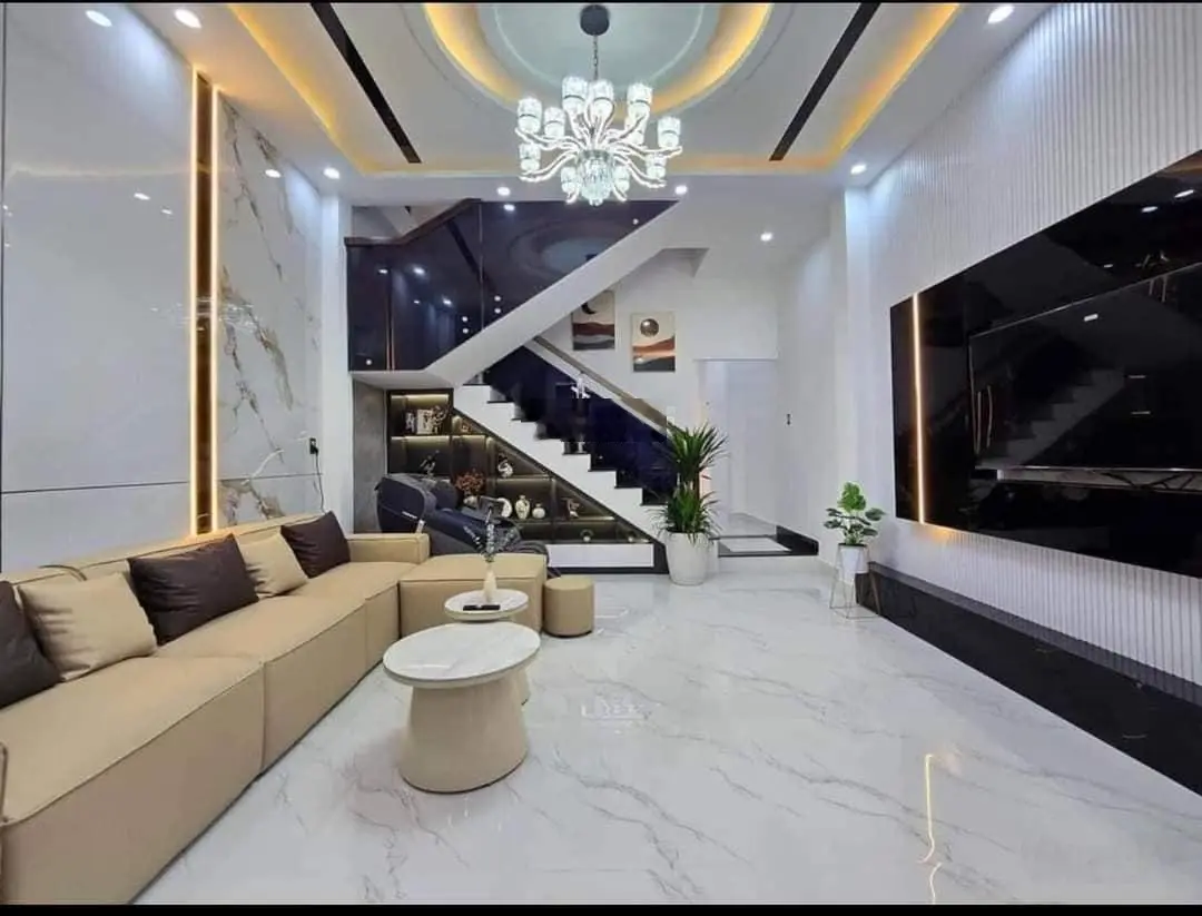Ngộp ngân hàng bán gấp nhà tâm huyết gần chợ Bình Chánh DT 115m2 SHR