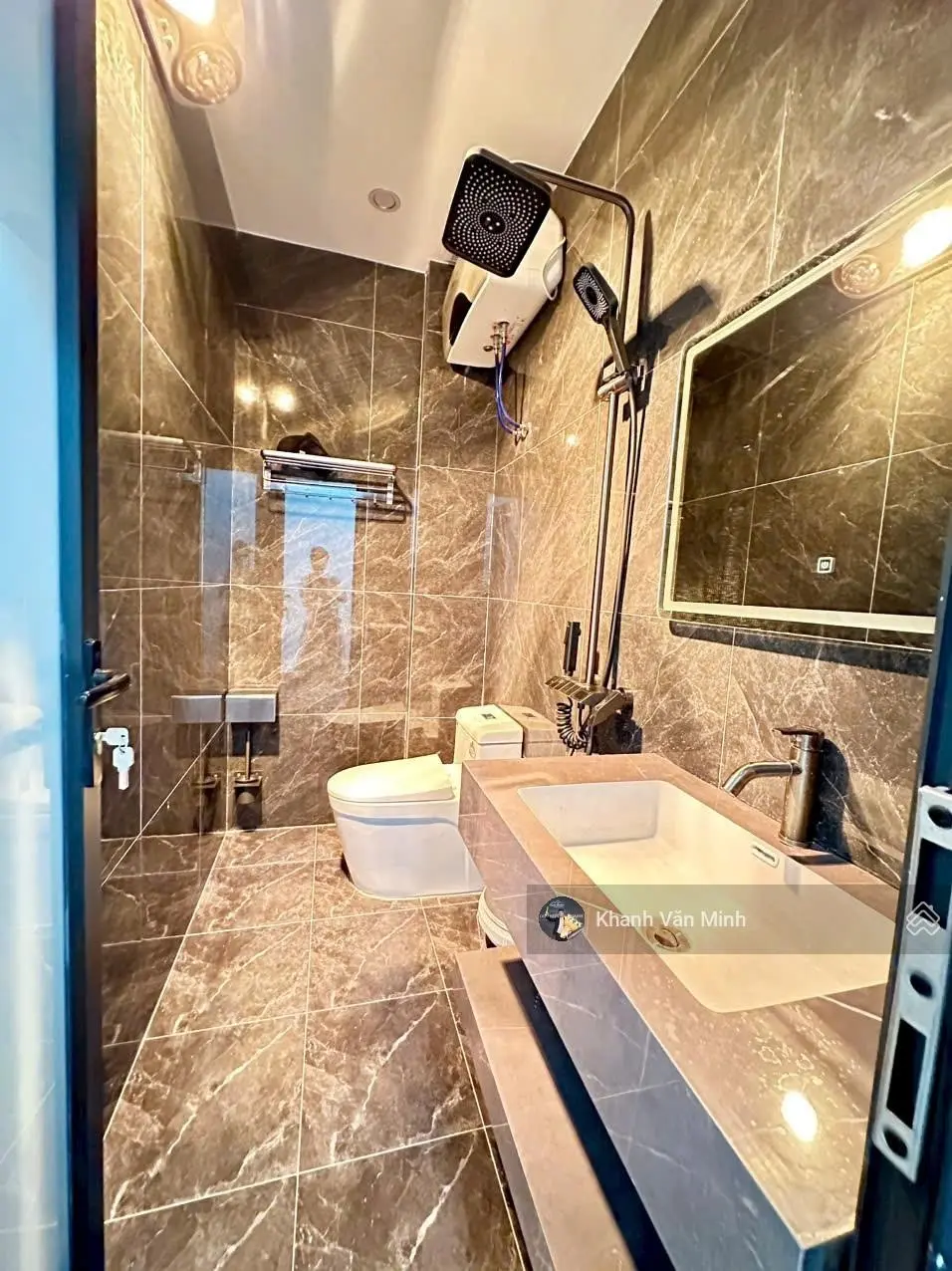 Bán nhà ngõ nông tại Chợ Hàng. 45m2 xây 4 tầng