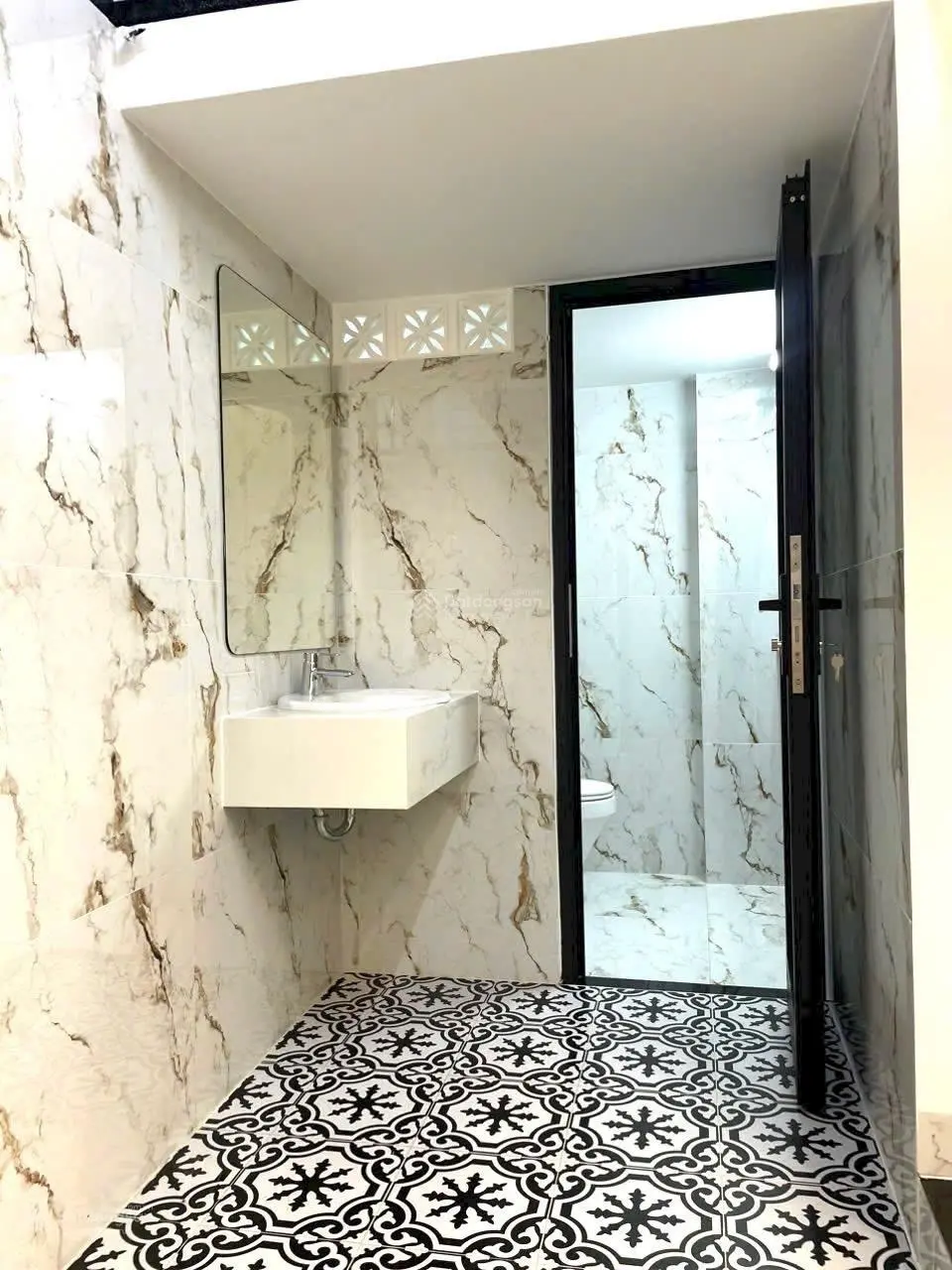 Nhà Hà Quang 2 lối xây dựng Châu Âu (view công viên đẹp như tranh) nội thất nhập 100% giá tốt