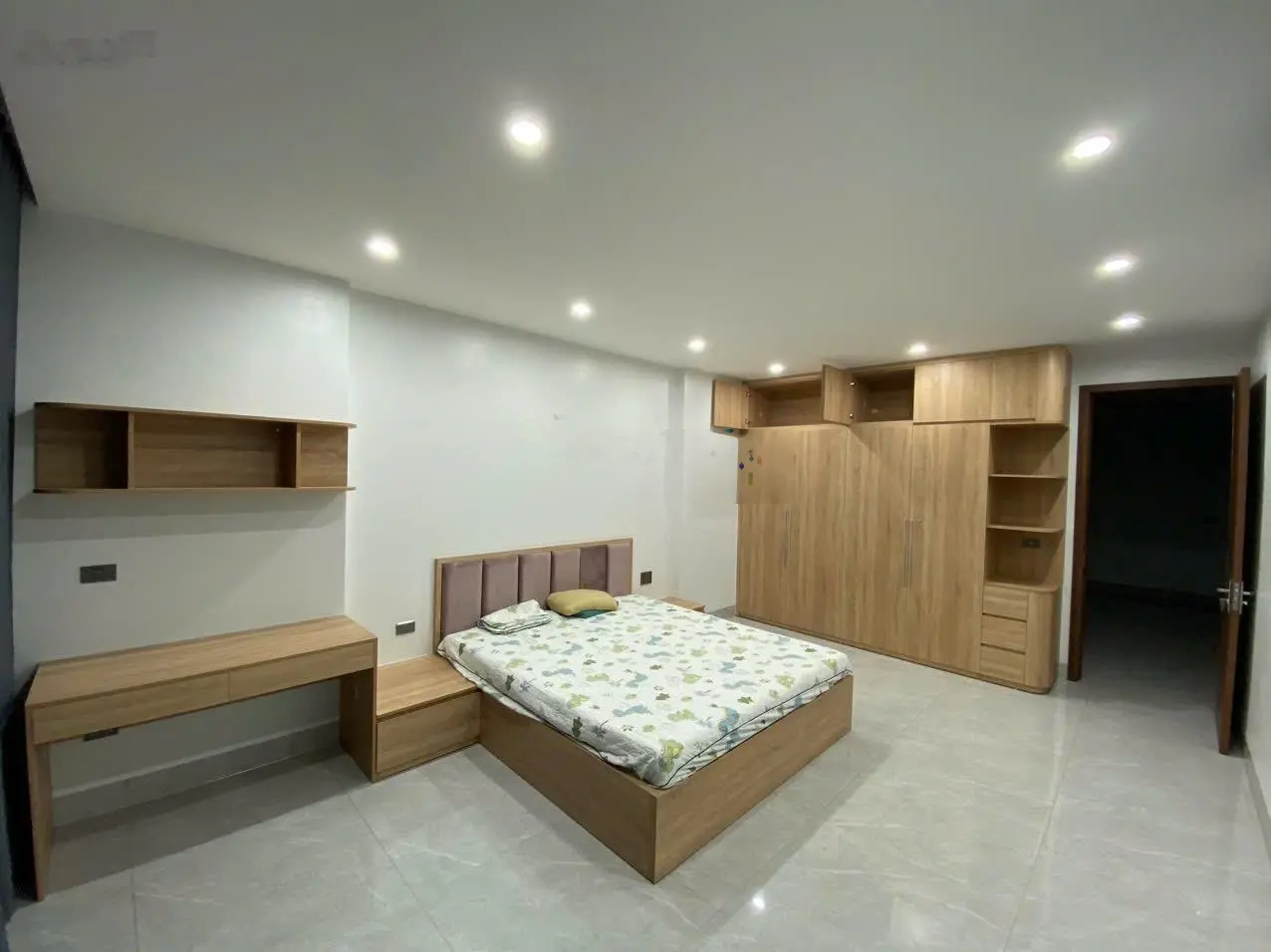 Bán nhà kinh doanh đường 8m tại thị trấn Sóc Sơn vài bước ra tới QL3 tiện ích ngập tràn