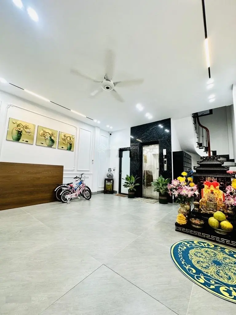 Bán nhà đẹp cầu thang máy fun nội thất ngọc lâm long biên hà nội 40m2