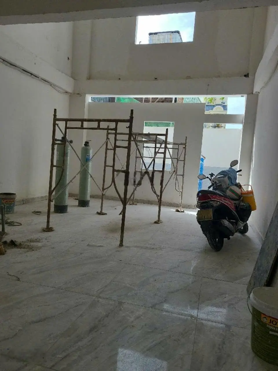 Bán CHDV mới, MT Hà Huy Giáp, diện tích khủng 180m2, 10pn, 11wc, rất vuông vức, quận 12
