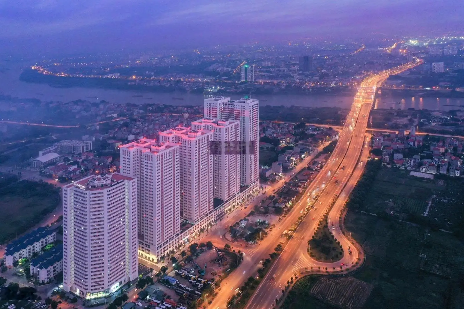 Bán rẻ nhất thị trường! Quỹ căn cực đẹp, full nội thất trị giá 500tr, 2 bước chân đến Vin Cổ Loa