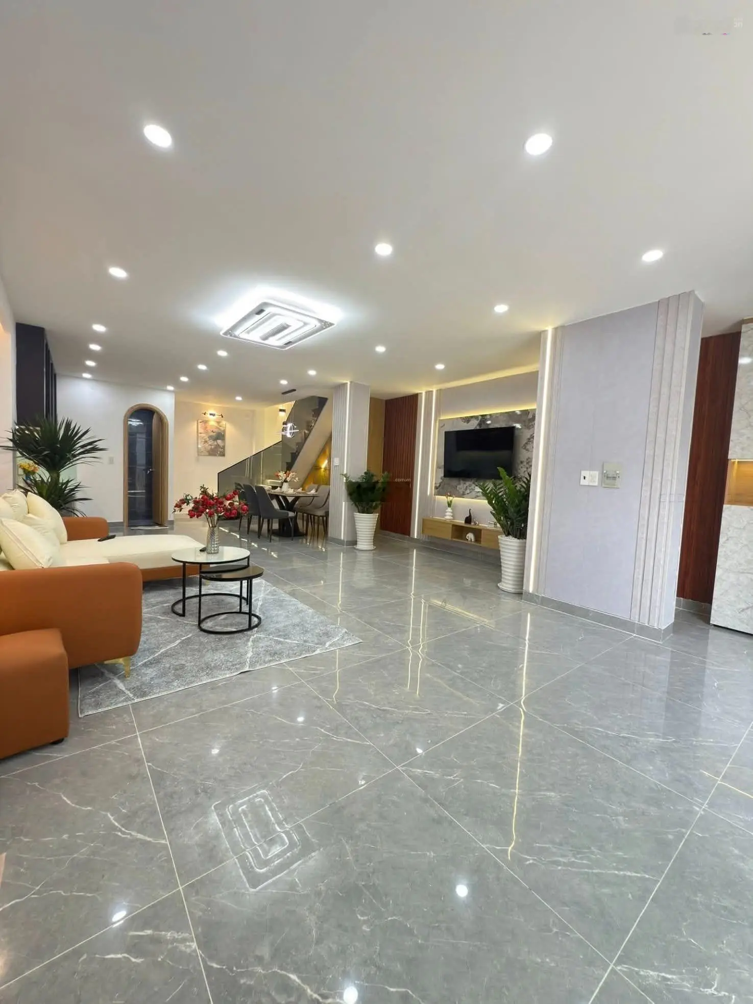 Rẻ qua! Phố An Trạch, 12m ô tô, lô 2 thoáng ở ngay, dt 51m2 * 5 tầng