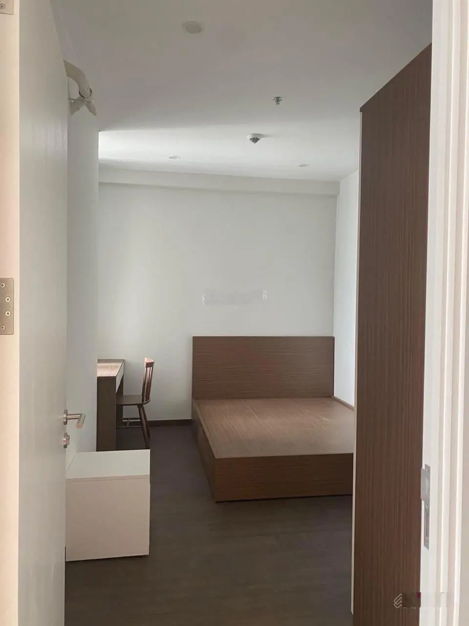 Cần bán căn hộ chung chư Gofl View Lê Phong Bình Dương, 2pn2wc tầng thấp, diện tích 72m2