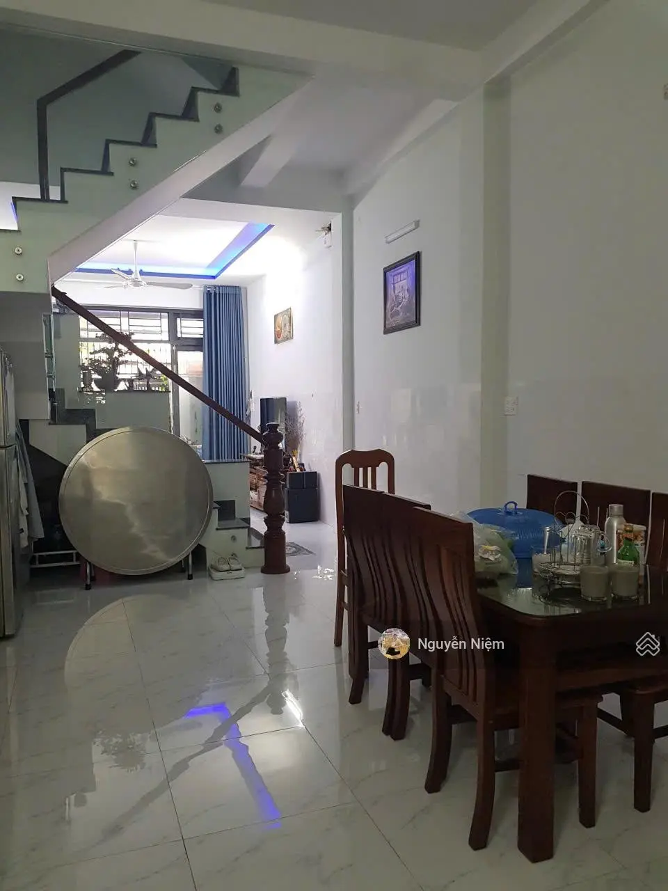 Cần bán ngôi nhà tâm huyết 3 tầng 1 tum khu tập thể Không Quân Dt 60m2 nhà còn mới giá 4tỷ599 TL