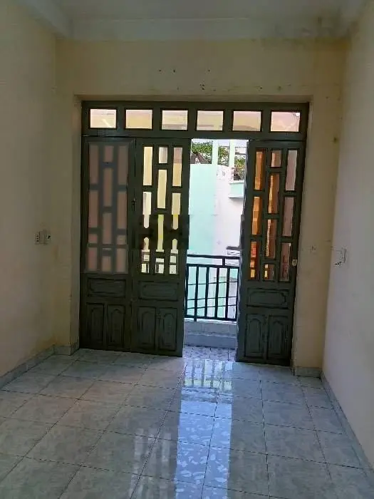 Bán căn góc đường nội bộ khu dân cư Bông Sao. Đối diện công viên