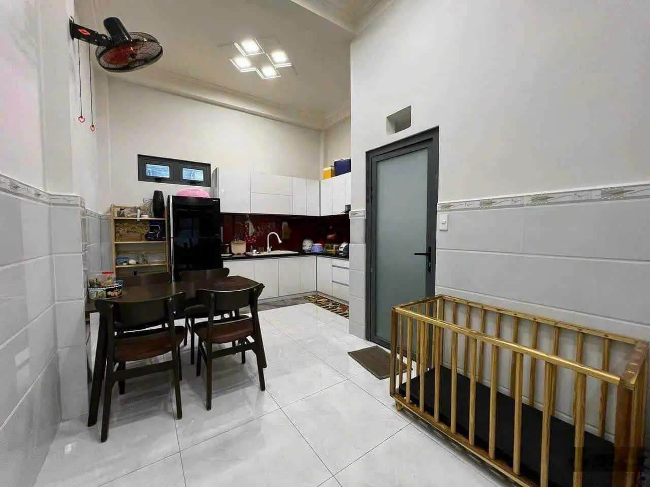 Chính chủ bán nhà đường 297 Phước Long B, Quận 9 ,63m2, 1 trệt 2 lầu