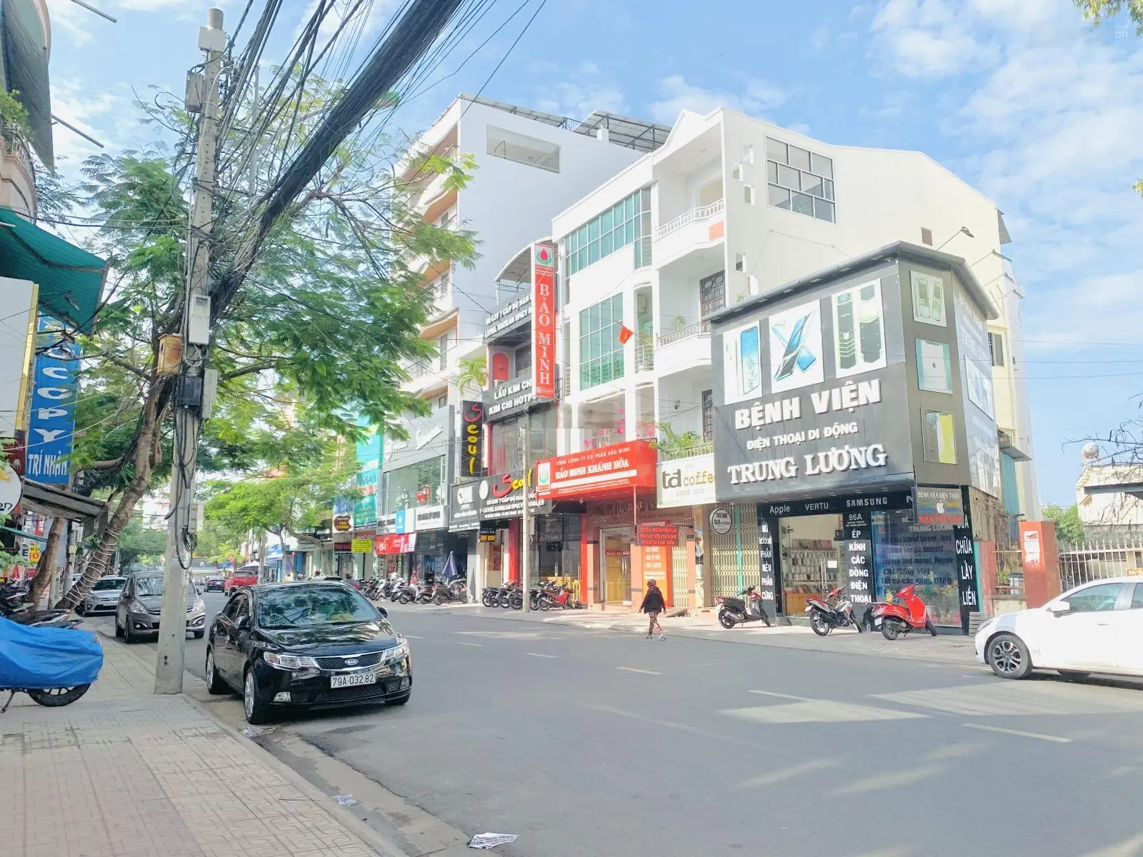 Nhà mặt tiền quang trung ngang 7m cực kì hiếm còn sót lại đường quang trung