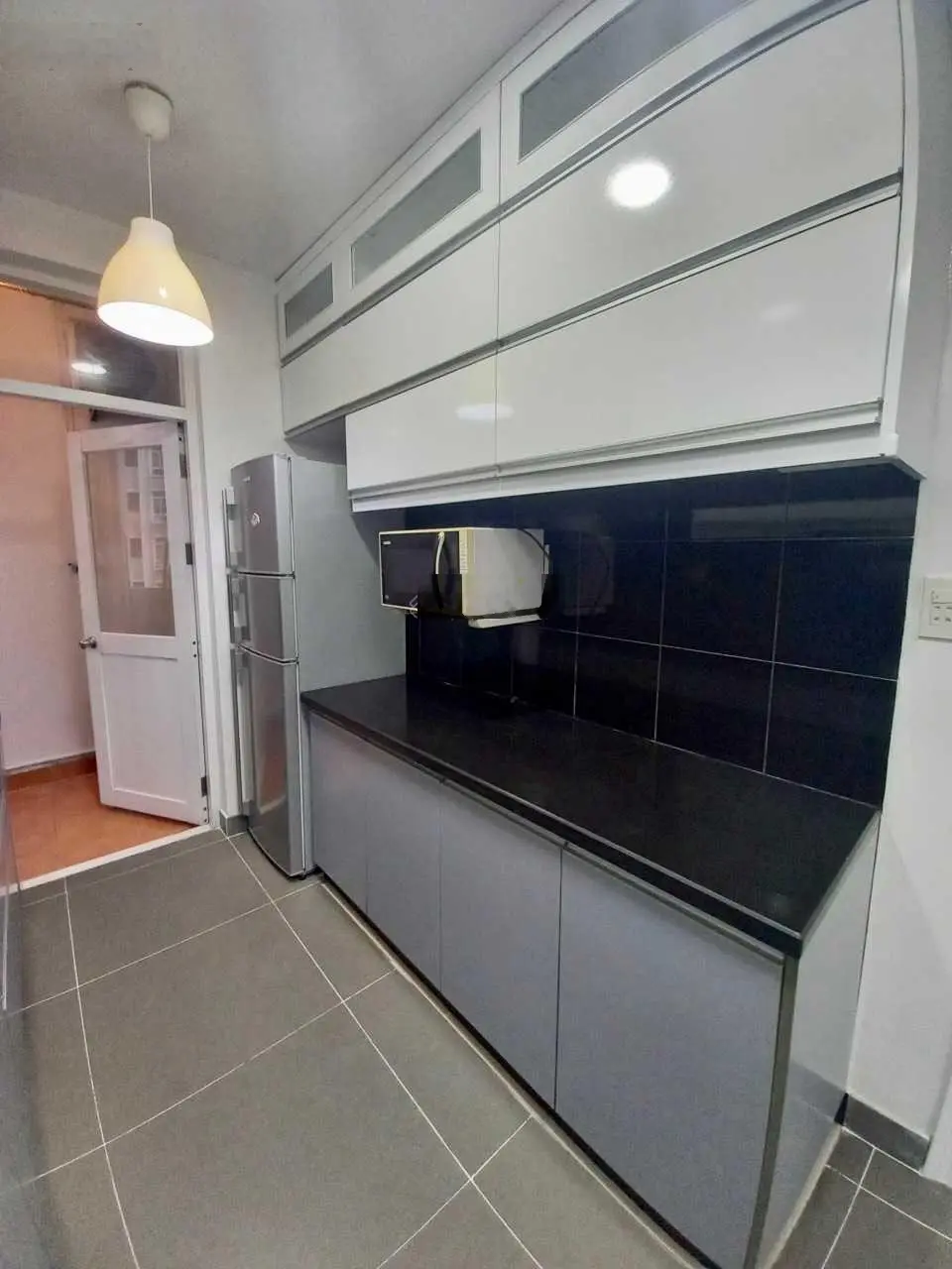 Bán căn hộ sky garden 3 dt 71m2 có 2pn 2wc giá 4.05 tỷ L 0903 113 ***