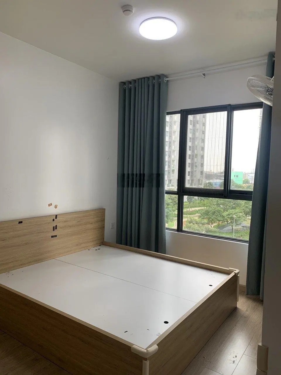 Emerald giá cực tốt 2PN-2WC 71m2, view công viên siêu đẹp, hướng đón gió thoáng mát, còn bớt lộc