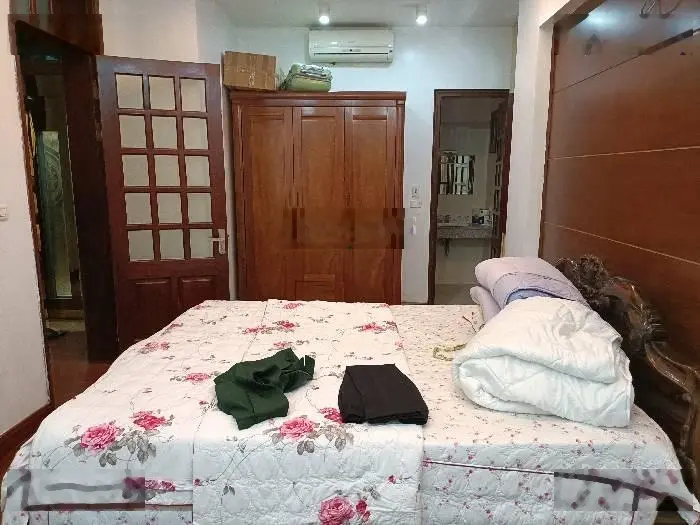 Bán BIỆT THỰ LÔ GÓC CẦU GIẤY (BTL Bộ đội Biên Phòng)