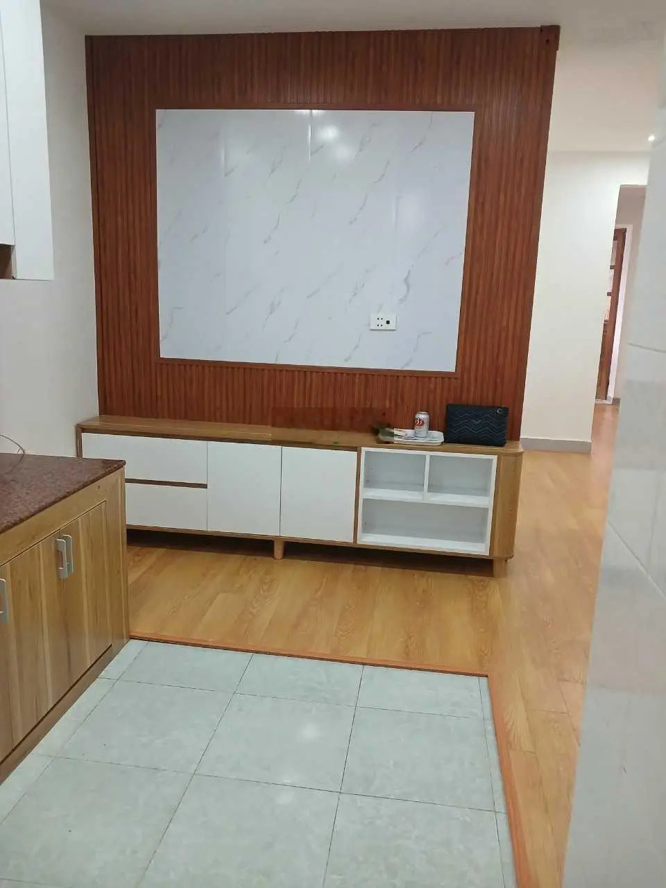 Chính chủ không qua môi giới bán CHTT tầng 4 nhà D3 số 28D Lương Định Của sổ 37/80m2 3.1 tỷ