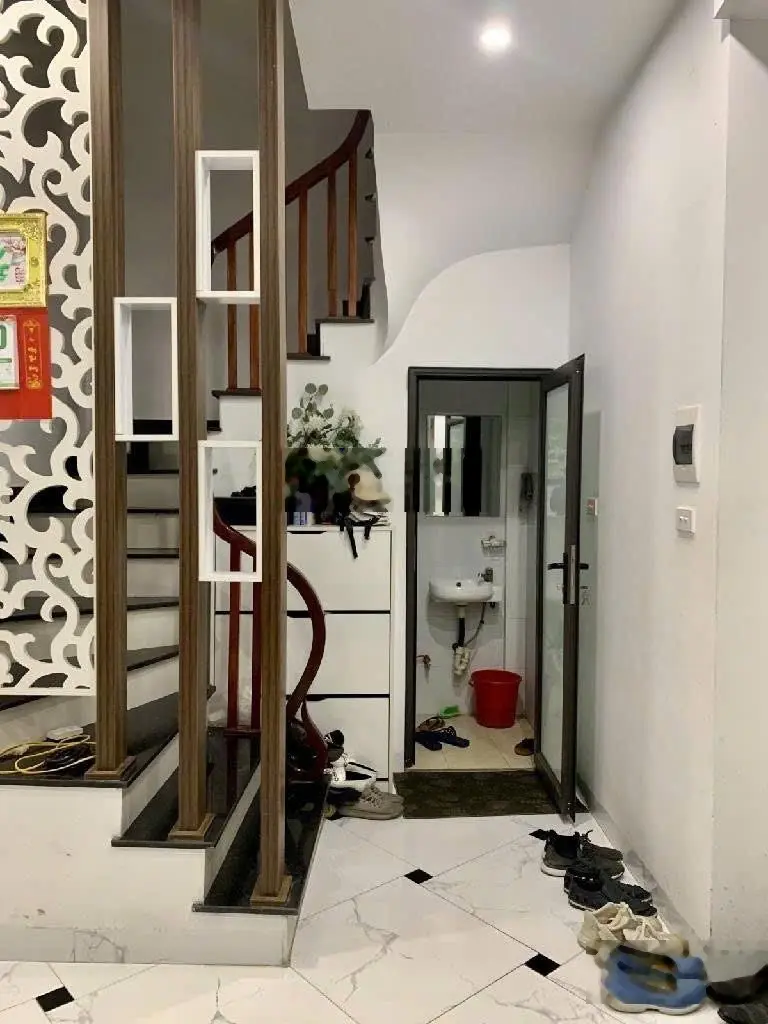 Bán gấp nhà riêng đường Linh Quang 35m 5Tg MT 5m hơn 6 tỷ 20m ô tô tránh full nội thất