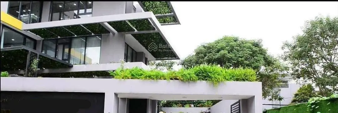 Hót hót hót giảm mạnh 40 tỷ chốt trong tháng 4 này. Villa Nguyễn Văn Hưởng 430m2 hầm 3 tầng cao cấp