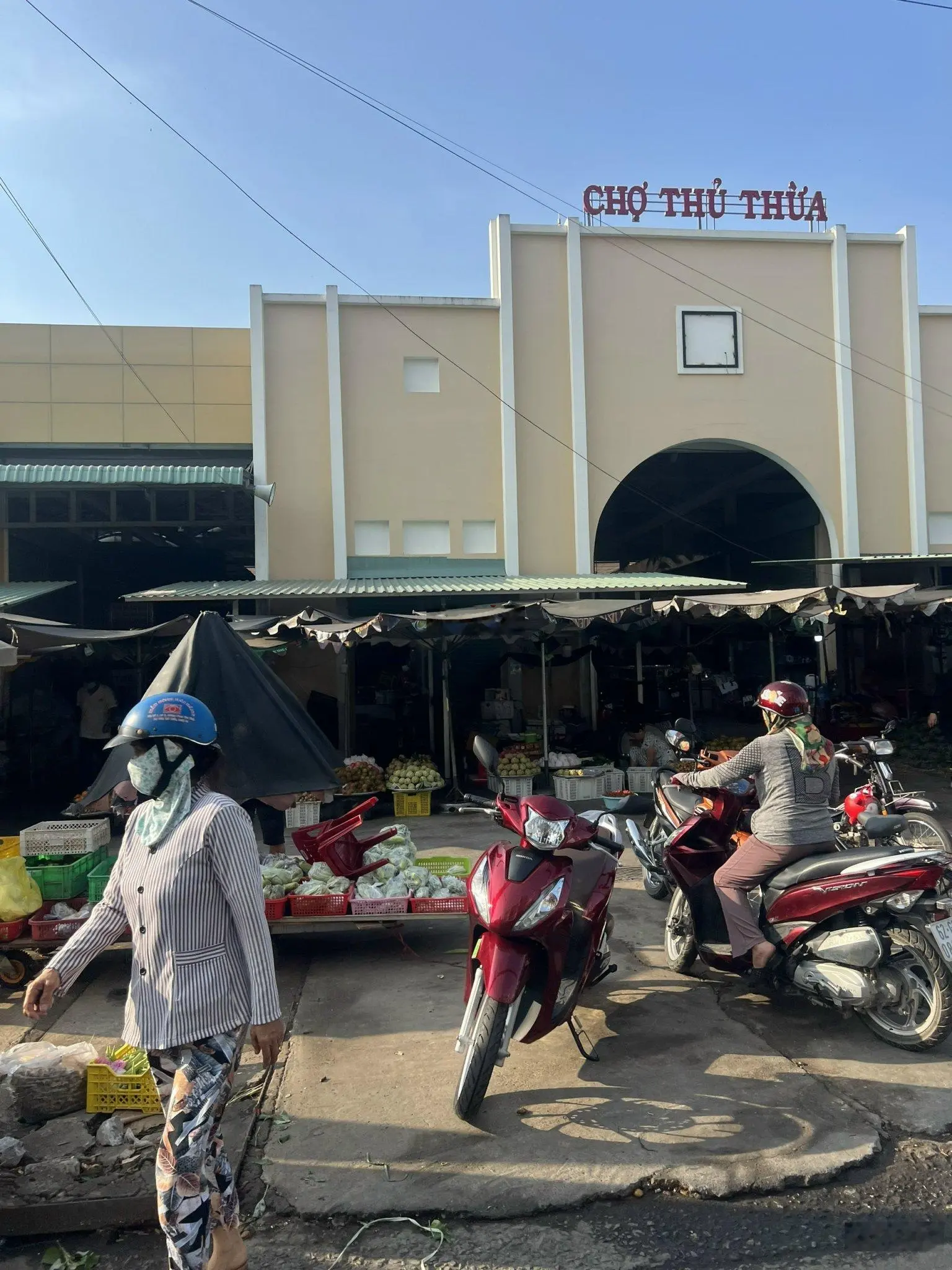 Bán đất 2 mặt tiền đường Trương Công định ngay trung tâm thị trấn Thủ Thừa
