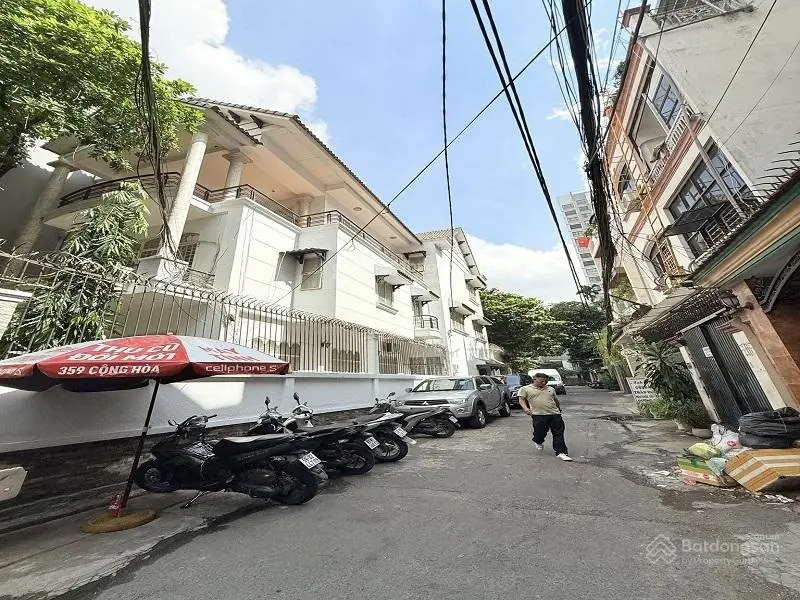 Bán gấp nhà riêng 110m2,3 tầng, nhỉnh 17 tỷ tại Yên Thế, P2, Tân Bình