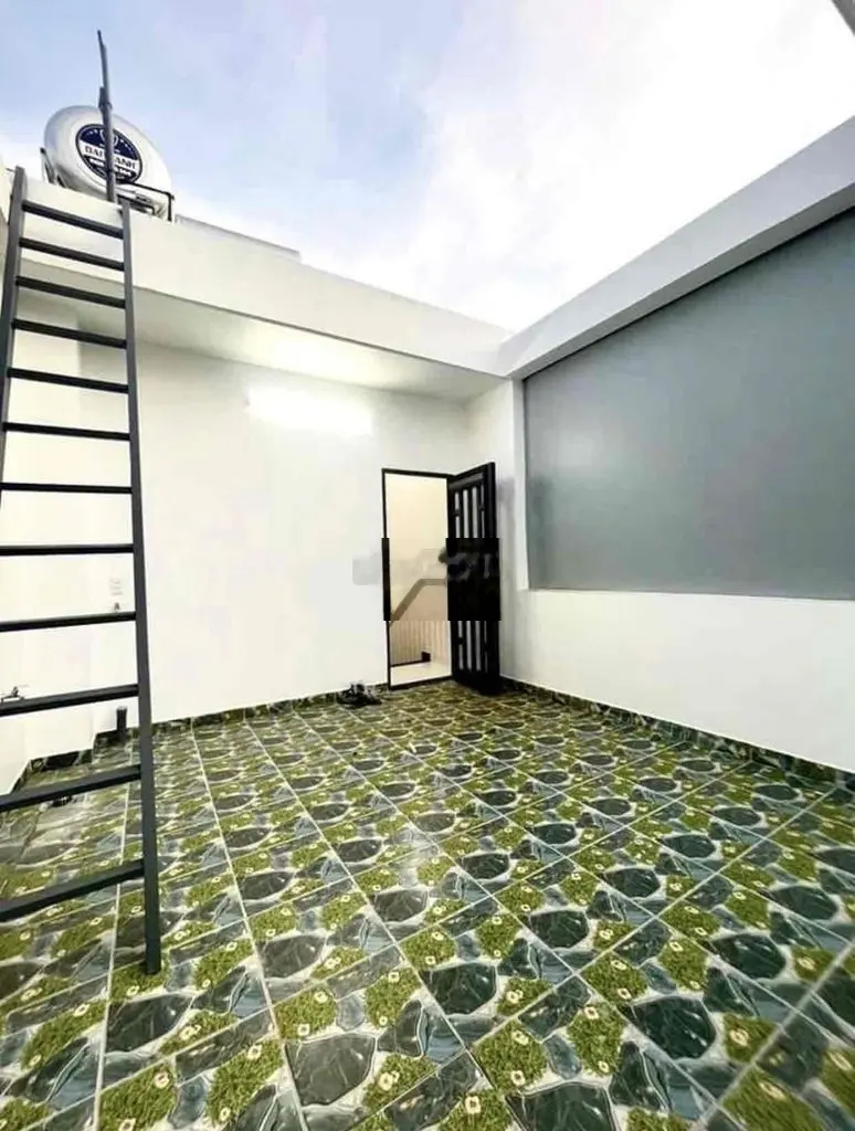 NHÀ MỚI ĐẸP ĐƯỜNG NGHĨA THỤC, P.5, Q.5, DT 52m2, GIÁ 3TỈ470TRIỆU