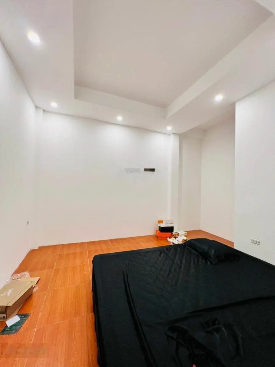 Bán căn nhà Cầu Giấy, DTT2 48m2 chính chủ