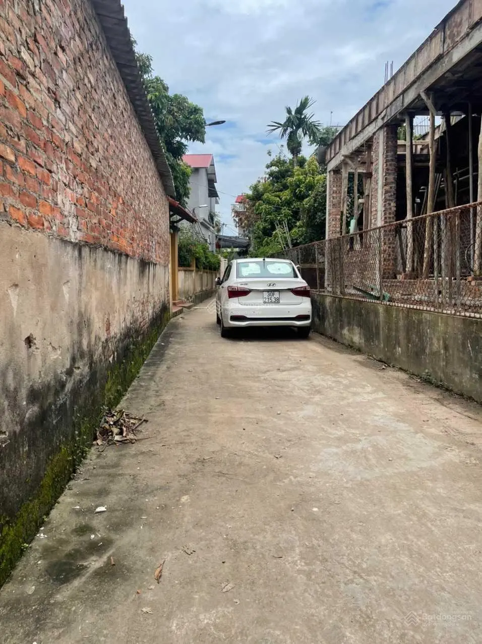 Bán đất Phụng Công Văn Giang Hưng Yên 204m2, giá 27 tr/m2