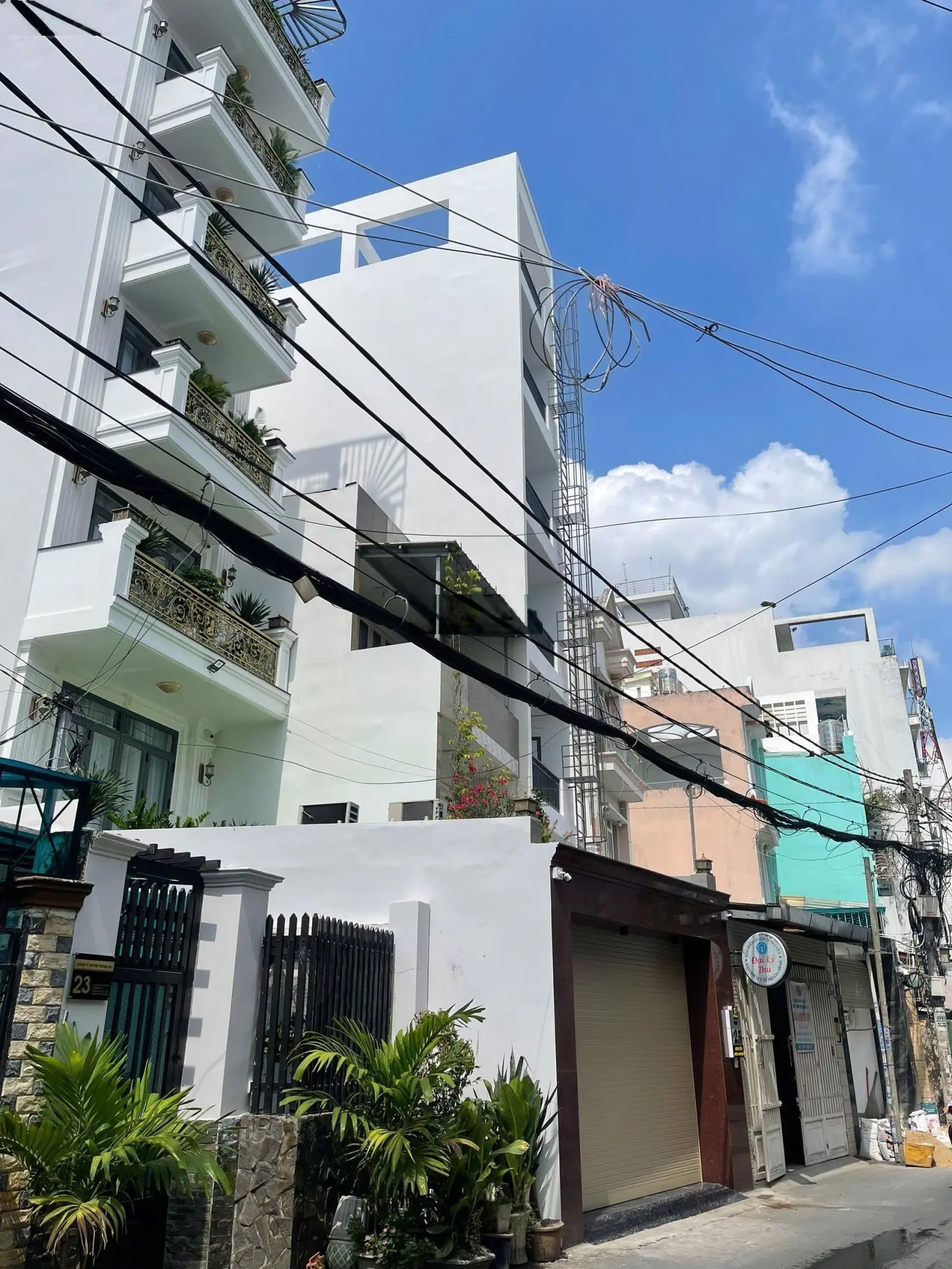 Mặt tiền 6 tầng đúc đường số 9 phường 8 ( phường 9 cũ) gò vấp giá rẻ 17.8 tỷ diện tích 96m2