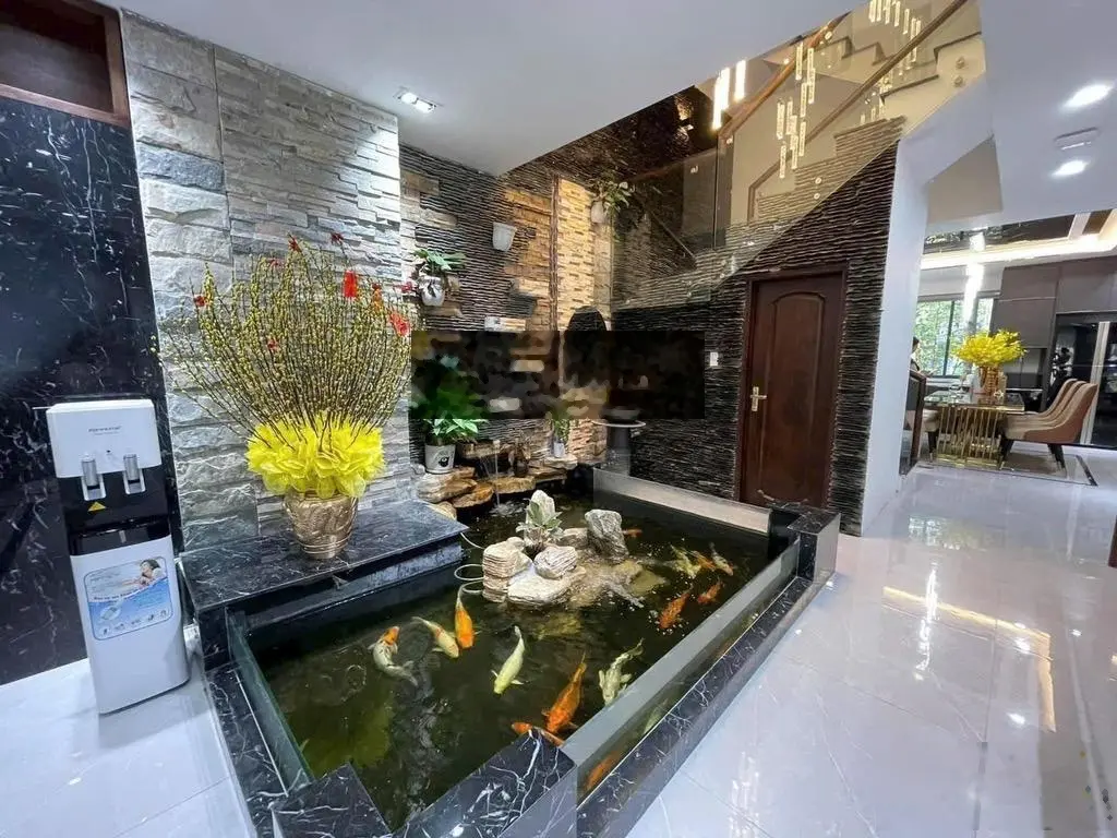 Bán nhà mặt tiền Vip 4PN 5WC, 110m2, đường D2 Tăng Nhơn Phú A, Q9, TP. HCM, 15,9 tỷ
