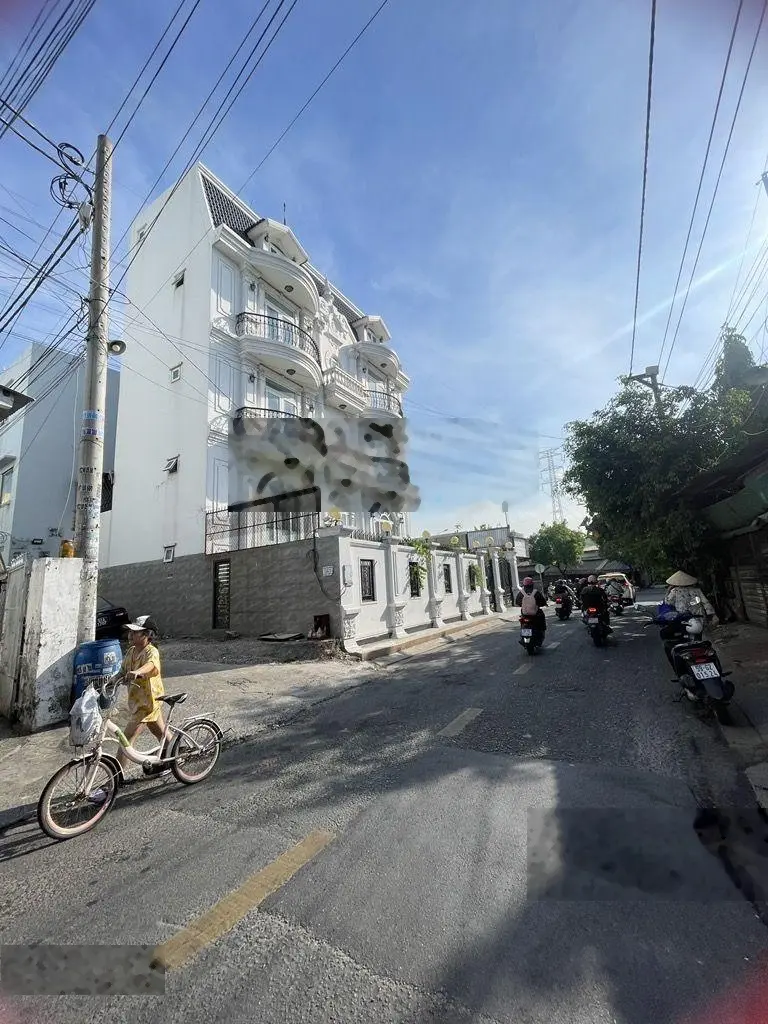 Bán nhà Song Hành, Quốc lộ 22, Ngã 4 An Sương, hơn 8 tỷ, 16 phòng, thu nhập hơn 30tr/th