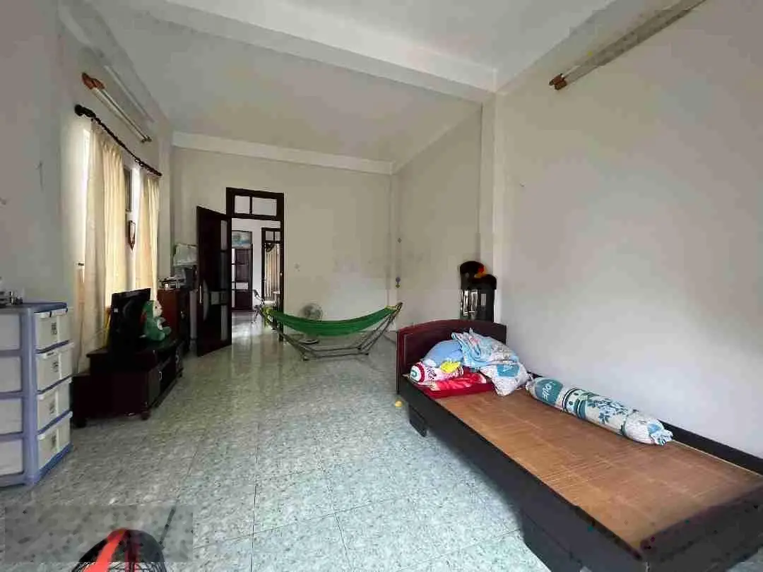 Bán nhà lô góc 2 mặt tiền siêu hiếm kinh doanh buôn bán cực đẹp sát Lê Thanh Nghị