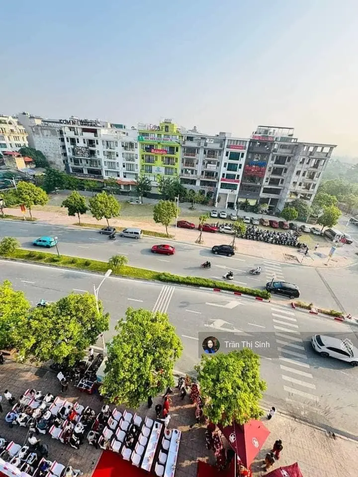 Hiếm. 125m2 đất view nhà văn hoá Thanh Am đường 15m, vỉa hè đá bóng. MT gần 8m xây toà nhà 8 tầng